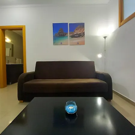 Dunas 3- Elegante, 150mt Praia, Wifi * Quarteira