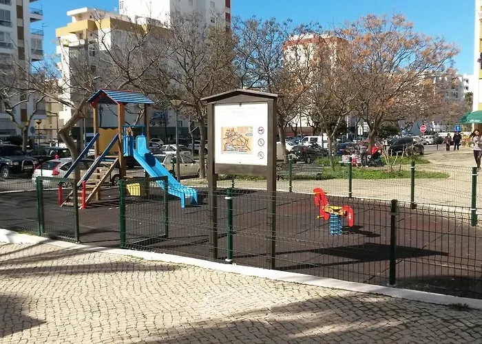 Apartament Dunas 3- Elegante, 150mt Praia, Wifi Quarteira